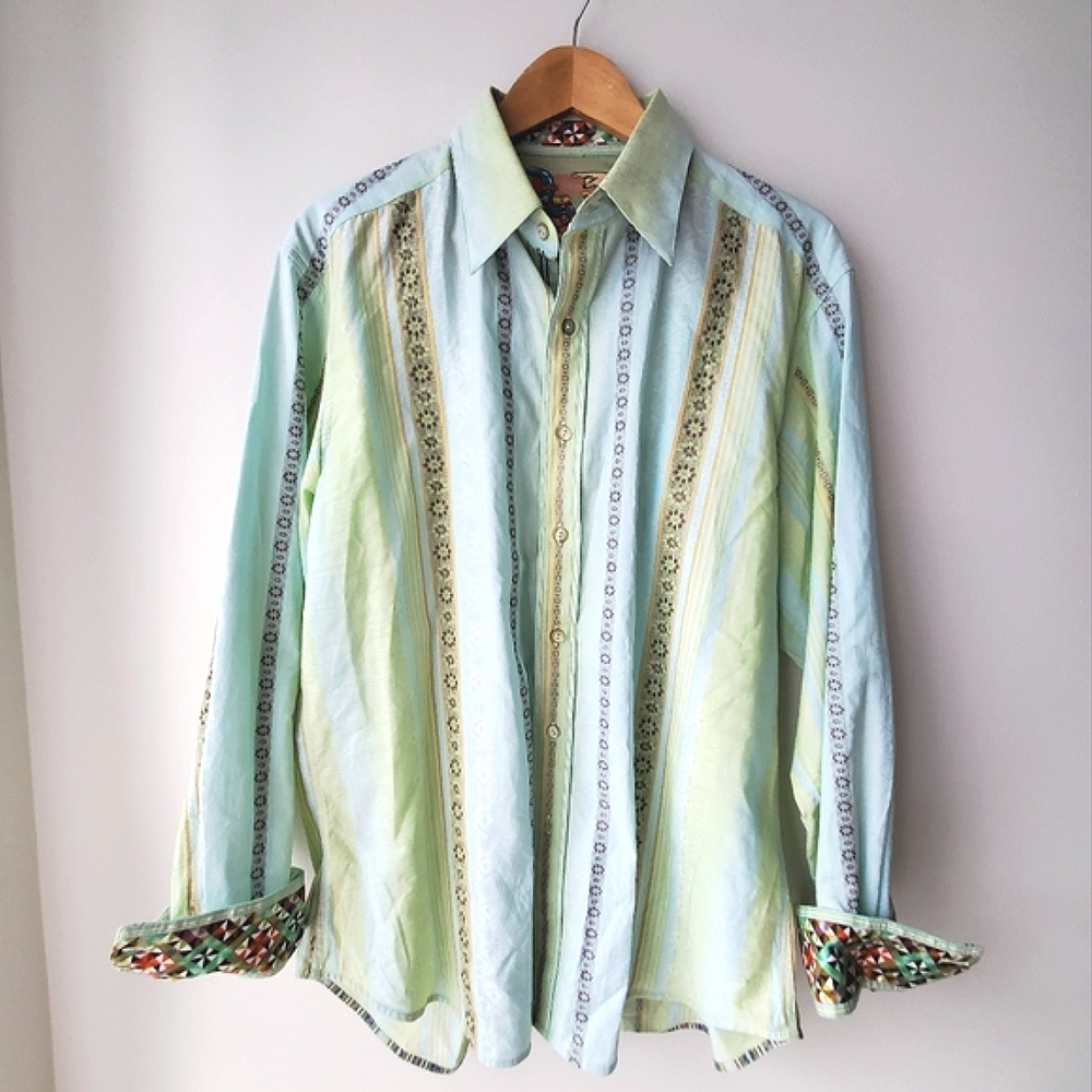 Robert Graham Button Up Shirt Floral Geometric Patterned Embroidered